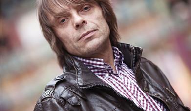 An Intimate Evening With Gary &#039;Mani&#039; Mounfield